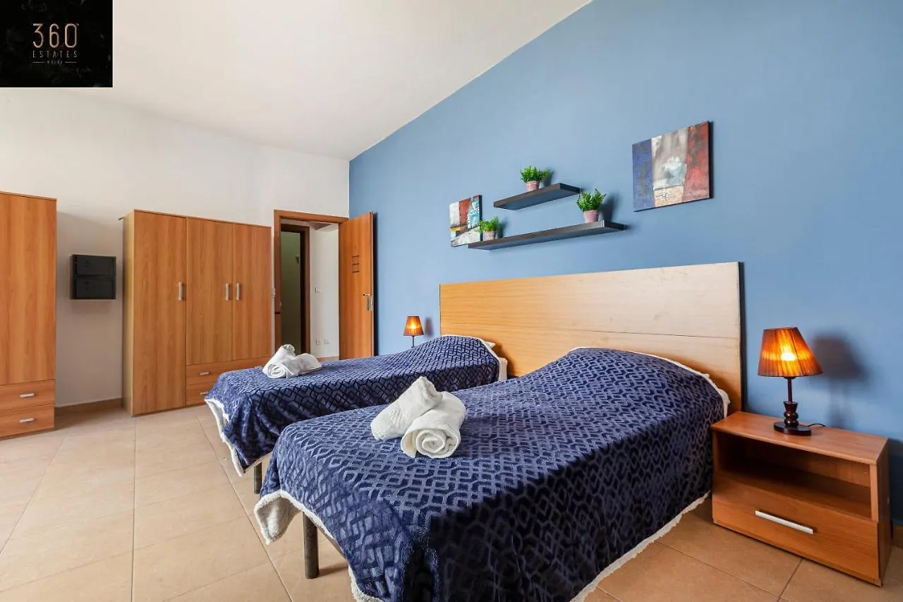 Apartment Spacious Pv Apt Close To Clubs & Schools With Wifi By 360 Estates Saint Julian's